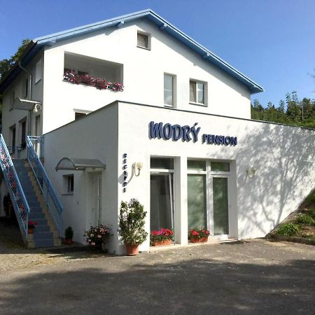 Modry Pension Млада-Болеслав Экстерьер фото